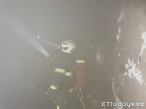 ▲▼         彰化秀水鄉民主街火警    。（圖／記者唐詠絮翻攝）