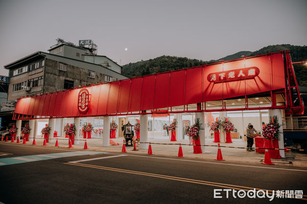 ▲明月宮月老廟。（圖／記者游瓊華翻攝）