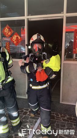 ▲▼       桃園龜山便當店火警      。（圖／記者沈繼昌翻攝）