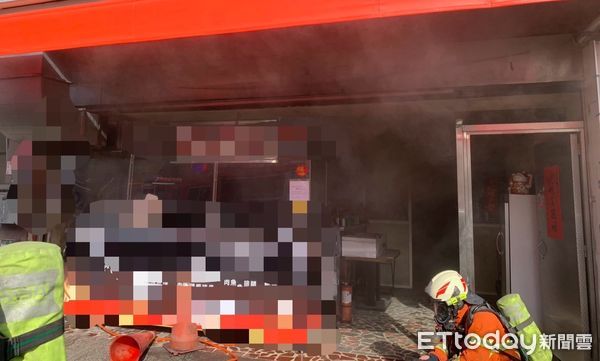 ▲▼       桃園龜山便當店火警      。（圖／記者沈繼昌翻攝）