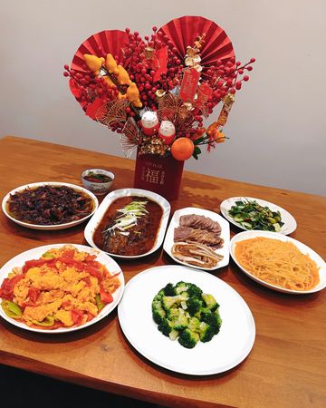 ▲▼楊丞琳 李榮浩。（圖／翻攝自FACEBOOK／楊丞琳 Rainie Yang）