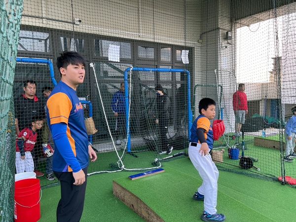 ▲蘇俊羽指導學員。（圖／蘇俊羽提供）
