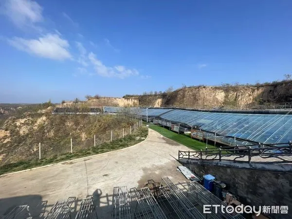 ▲▼ 山西專題、草莓、生態雞、台灣團隊技術指導            。（圖／記者任以芳攝）