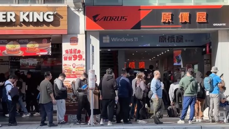 ▲▼輝達顯卡RTX 5090。（圖／記者葉國吏翻攝）