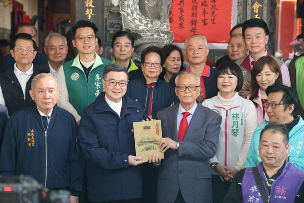 ▲卓揆桃園廟宇參香祈福