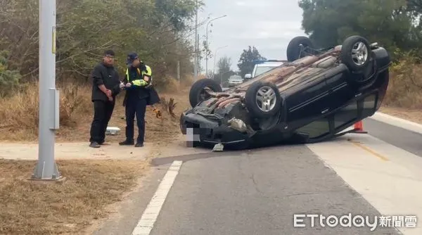 ▲金門今天接連發生2起車禍事故，疑似為超車不慎及精神不濟釀禍。（圖／記者林名揚翻攝）