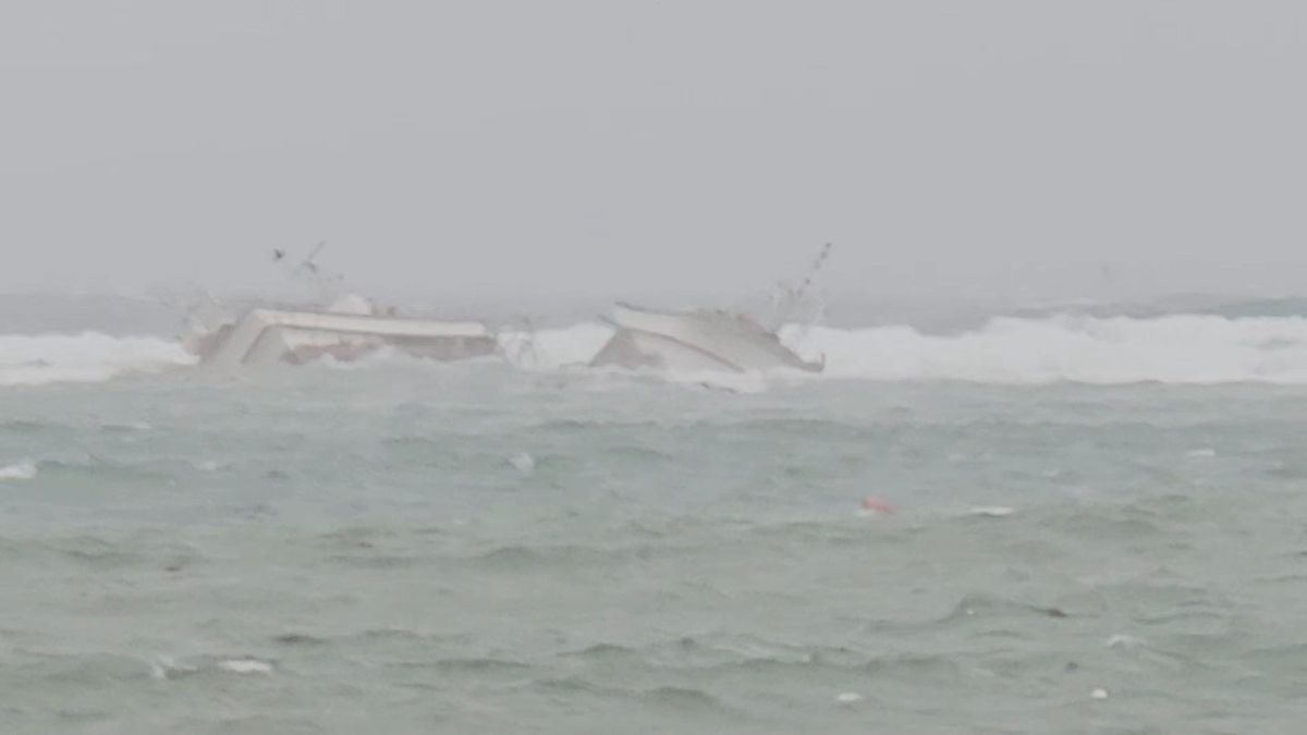 ▲▼南韓濟州島近海1日發生2艘漁船觸礁的事件。（圖／濟州海洋警察廳）