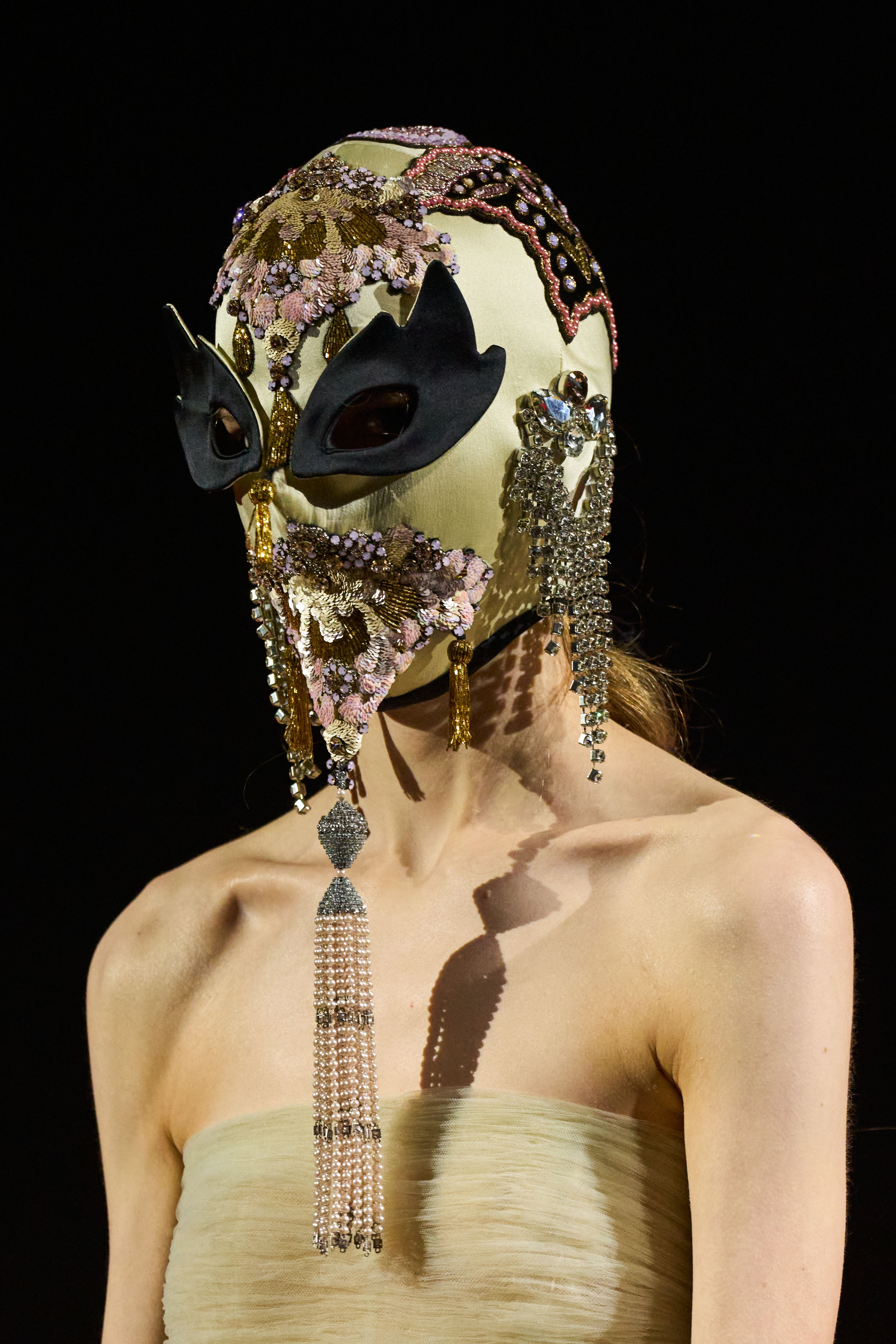 ▲▼  valentino 。（圖／品牌提供）