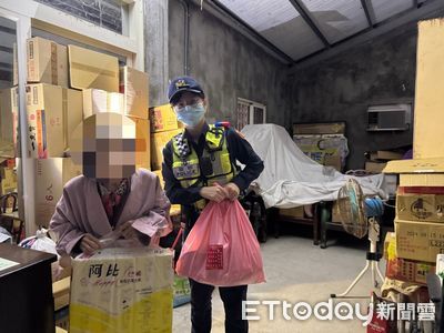 春節愛心不打烊！枋寮警結合宮廟　贈物資助弱勢家庭