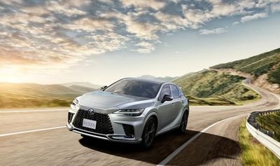 「新年式LEXUS RX休旅」日規售價公開！油電配備升級折合新台幣140萬