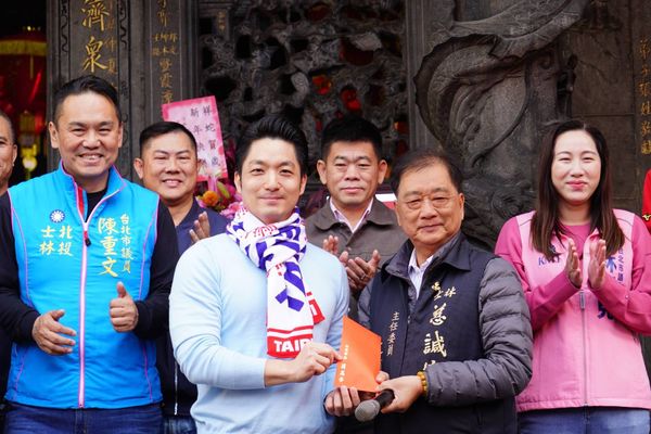 ▲▼台北市長蔣萬安1日赴慈諴宮新春祈福參拜。（圖／台北市政府提供）