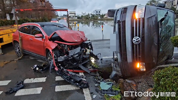 ▲▼宜蘭礁溪大年初四出車禍。（圖／記者黃彥傑翻攝）