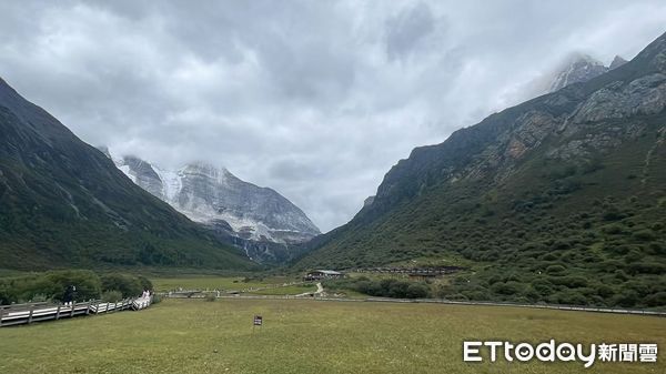 ▲▼ 川西、過年留稿、稻城亞丁            。（圖／記者任以芳攝）