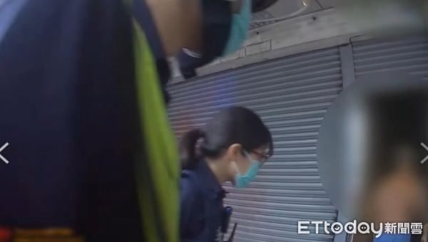 ▲▼磚頭雨。（圖／記者許宥孺翻攝）