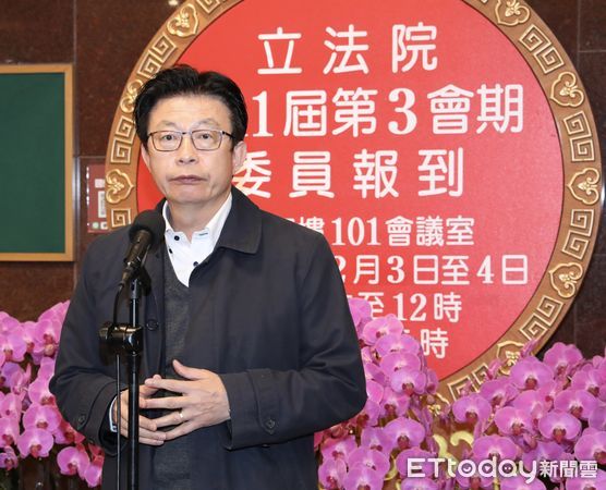 ▲▼立法院新會期 報到 郭國文拔頭籌 聯訪 罷免相關 。（圖／記者屠惠剛攝）