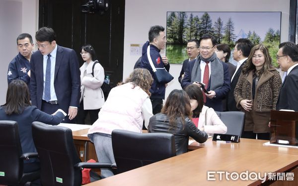 ▲▼立法院新會期 報到 民眾黨 黃國昌。（圖／記者屠惠剛攝）