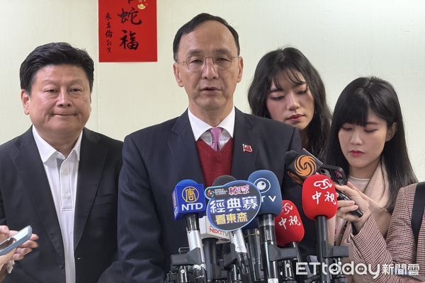 ▲朱立倫主持國民黨新春團拜。（圖／記者鄭佩玟攝）