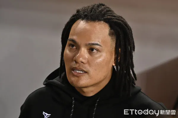 ▲▼張育成出席世界棒球經典賽資格賽中華隊開訓儀式 。（圖／記者李毓康攝）