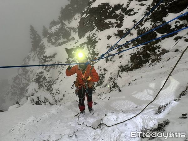▲▼女山友攀馬博拉斯橫斷墜谷失蹤             。（圖／南投縣消防局提供）