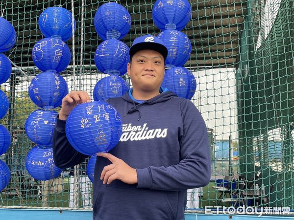 ▲▼廖任磊（右）與江國豪（左）。（圖／記者楊舒帆攝）