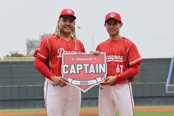 ▲▼      龍眾一心 Goal For One展氣勢 味全龍全力衝刺臺灣大賽       。（圖／味全龍提供）