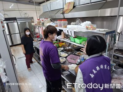 春節赴東石烤鮮蚵！疑傳食物中毒「上吐下瀉」　衛生局要查了