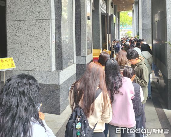 ▲藝群醫學美容集團的第18家分院，也是台中市的第3家分院，「藝群文心診所」於2月5日在台中捷運文心中清站附近開幕。（圖／記者林東良翻攝，下同）