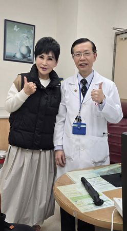 ▲王瑞玲經過120天的治療，已完全康復。（圖／翻攝自Facebook／王瑞玲醫藥美食記者）