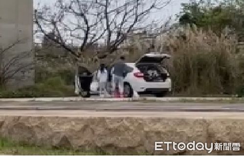 10歲女兒車上嘔吐！竹科失業父「無影腳連續猛踹」　超狠畫面曝 | ETtoday社會新聞 | ETtoday新聞雲