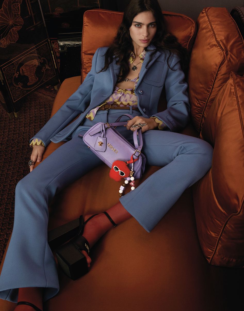 ▲▼   miumiu、versace   。（圖／品牌提供）