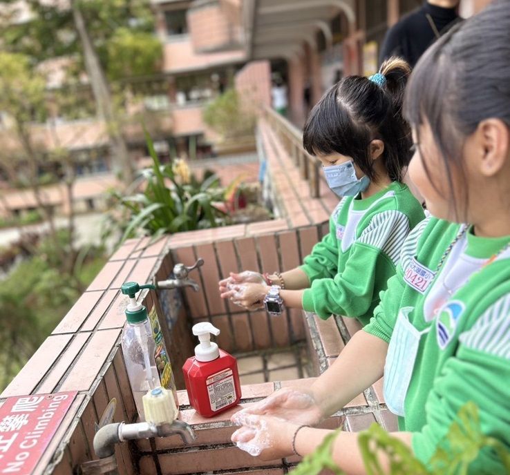 ▲▼下周二中小學即將開學，面對流感高峰，北市教育局提醒親師生做好健康防護三道防線。（圖／北市教育局提供）