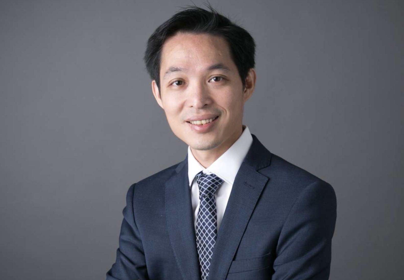 ▲許主洪曾被史丹佛大學評為全球前1％的AI科學家。（圖／翻攝中新社）