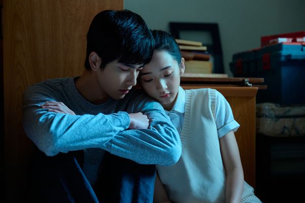 ▲《如果我不曾見過太陽》由曾敬驊、李沐主演。（圖／Netflix提供）