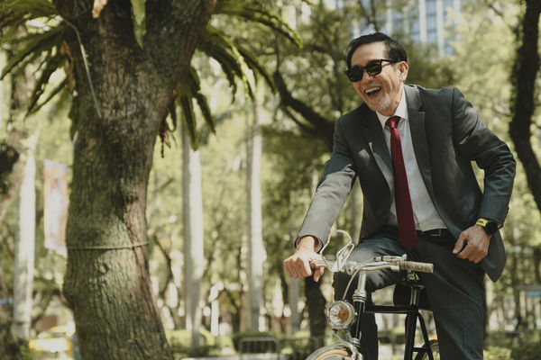 ▲秦漢與謝盈萱在《忘了我記得》飾演父女。（圖／Netflix提供）