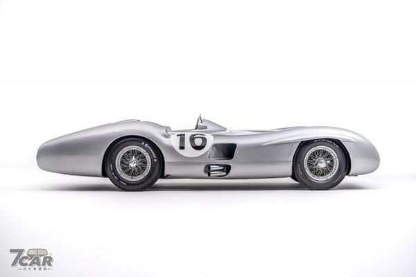 史上最有價值的大獎賽車！　這輛 Mercedes-Benz W 196 R Stromlinienwagen 以 51,155,000 歐元天價售出