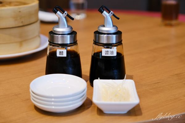▲▼台中全鴨坊梅川東旗艦店。（圖／部落客飛天璇提供）