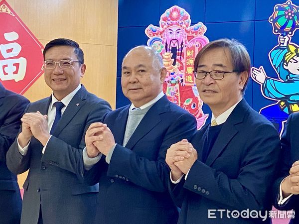 ▲陽明海運董事長蔡豐明、長榮海運董事長張衍義、萬海航運總經理謝福隆。（圖／記者廖婕妤攝）