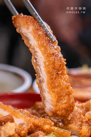 ▲▼旗山推薦必吃厚實軟嫩排骨飯。（圖／部落客虎麗提供）