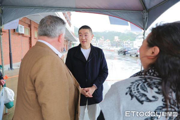 ▲基隆迎來「海上圖書館」,望僕號。（圖／記者郭世賢翻攝）