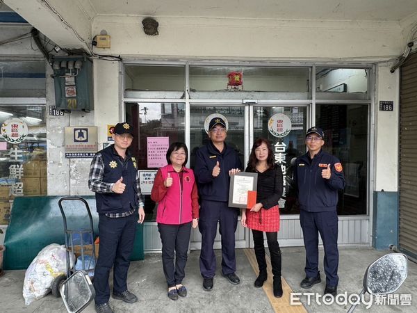 ▲警方與金融機構聯手阻詐。（圖／記者楊漢聲翻攝）