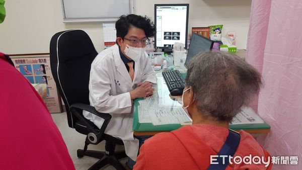 ▲台東馬偕主治醫師陳昭賢論文在醫學會獲獎。（圖／記者楊漢聲翻攝）