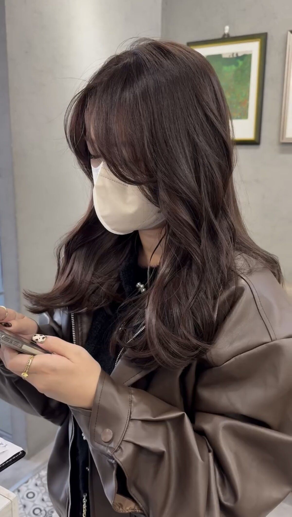 ▲棕色髮       。（圖／翻攝自IG）
