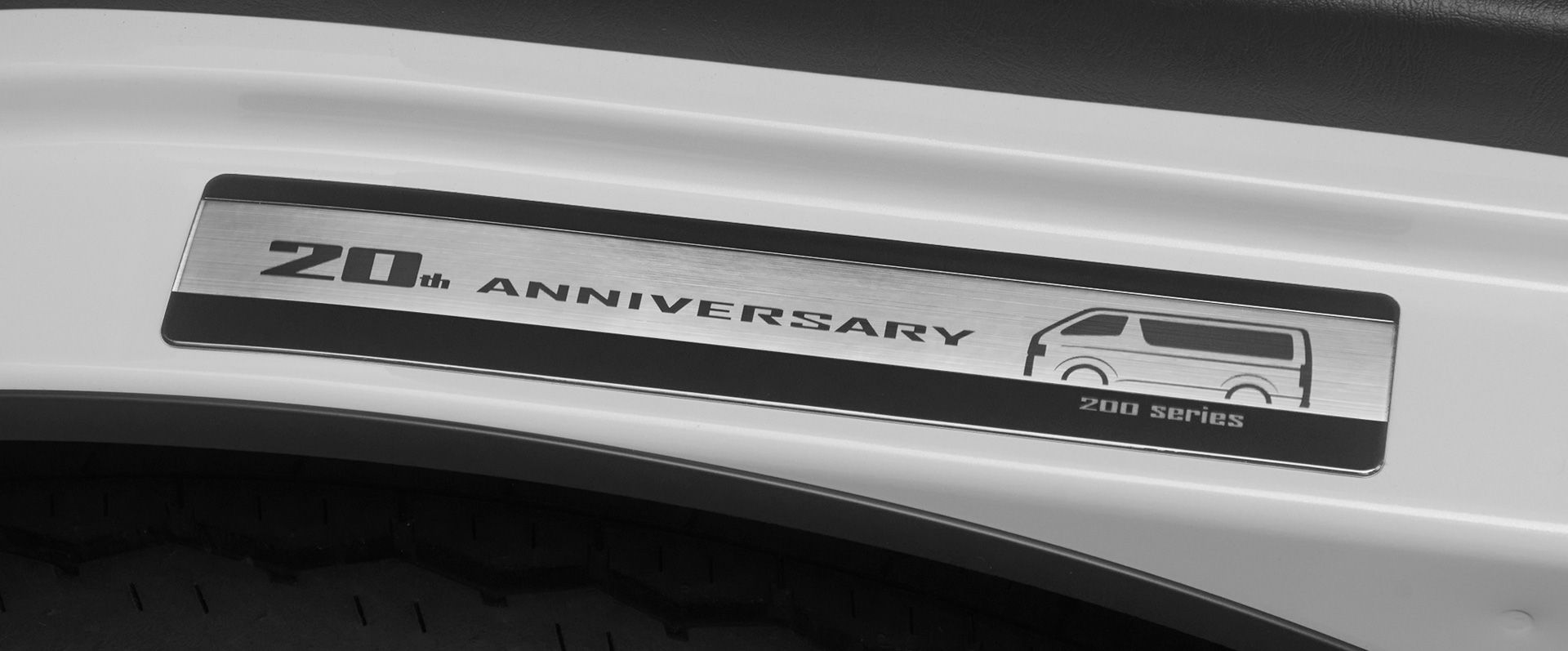 ▲TOYOTA Hiace Super GL「DARK PRIME S」特仕版。（圖／翻攝自TOYOTA）