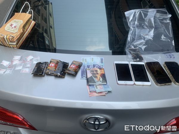 ▲▼台中一名藥頭持有187公克毒品，遭重判1年2月，顯示政府查緝毒品決心。（圖／警方提供，下同）