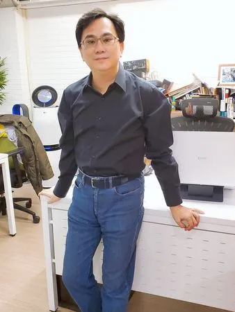 ▲電商網紅「486先生」發文諷刺大S投胎到中國。（圖／翻攝自Facebook／陳延昶）