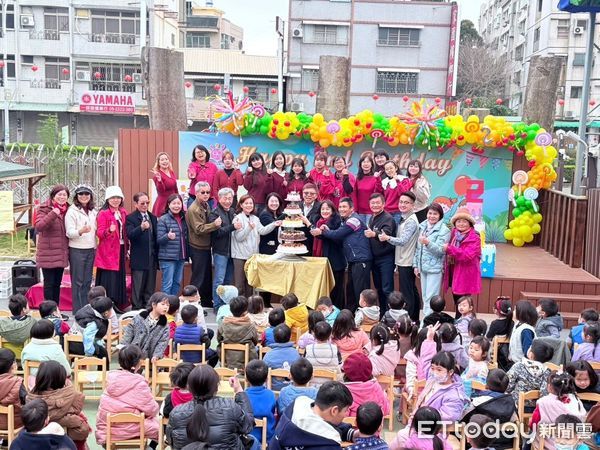 ▲▼    嘉義中油非營利幼兒園兩周年慶慶祝活動結合親子互動及社區踏查   。（圖／記者翁伊森攝）