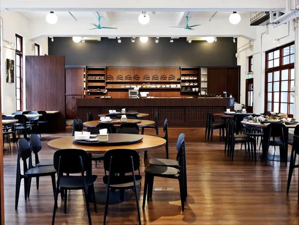 ▲▼南投小白宮變身美食殿堂！百年歷史建築融合旗袍體驗與創新台菜。（圖／靜香EAT授權提供）