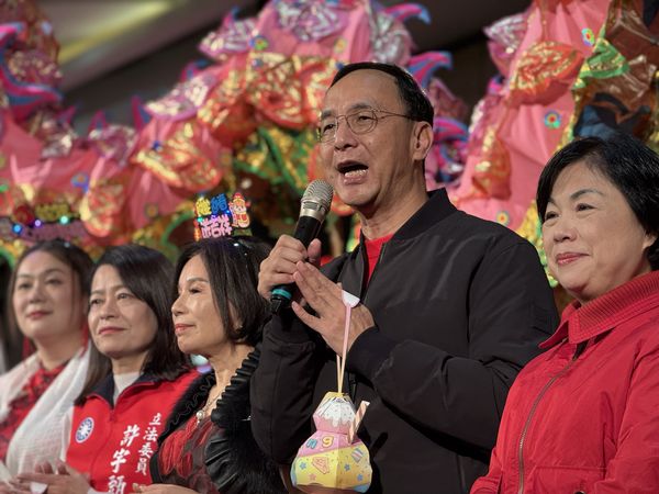 ▲朱立倫出席台中市黨部新春團拜。（圖／國民黨提供）