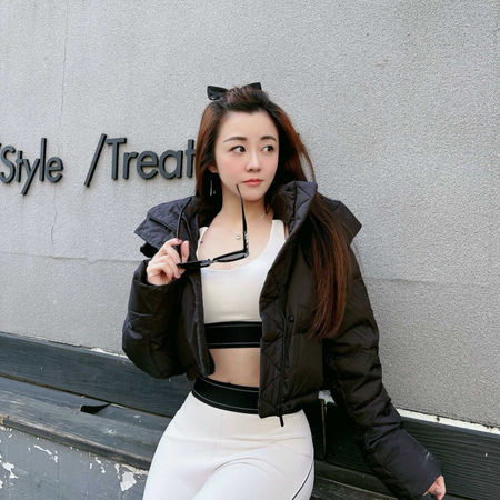 娛樂報報／最美童星辣秀小蠻腰　楊佩潔手牽新歡大街曬恩愛