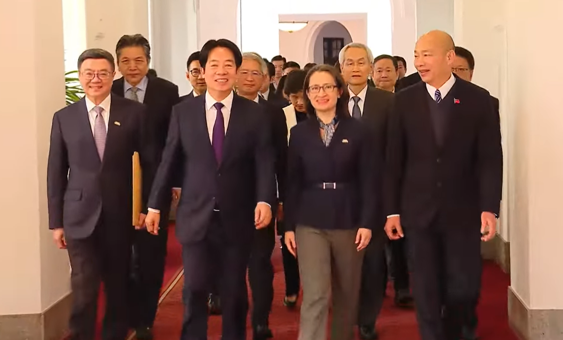 ▲▼總統賴清德與立法院長韓國瑜出席五院國政會商。（圖／總統府直播）